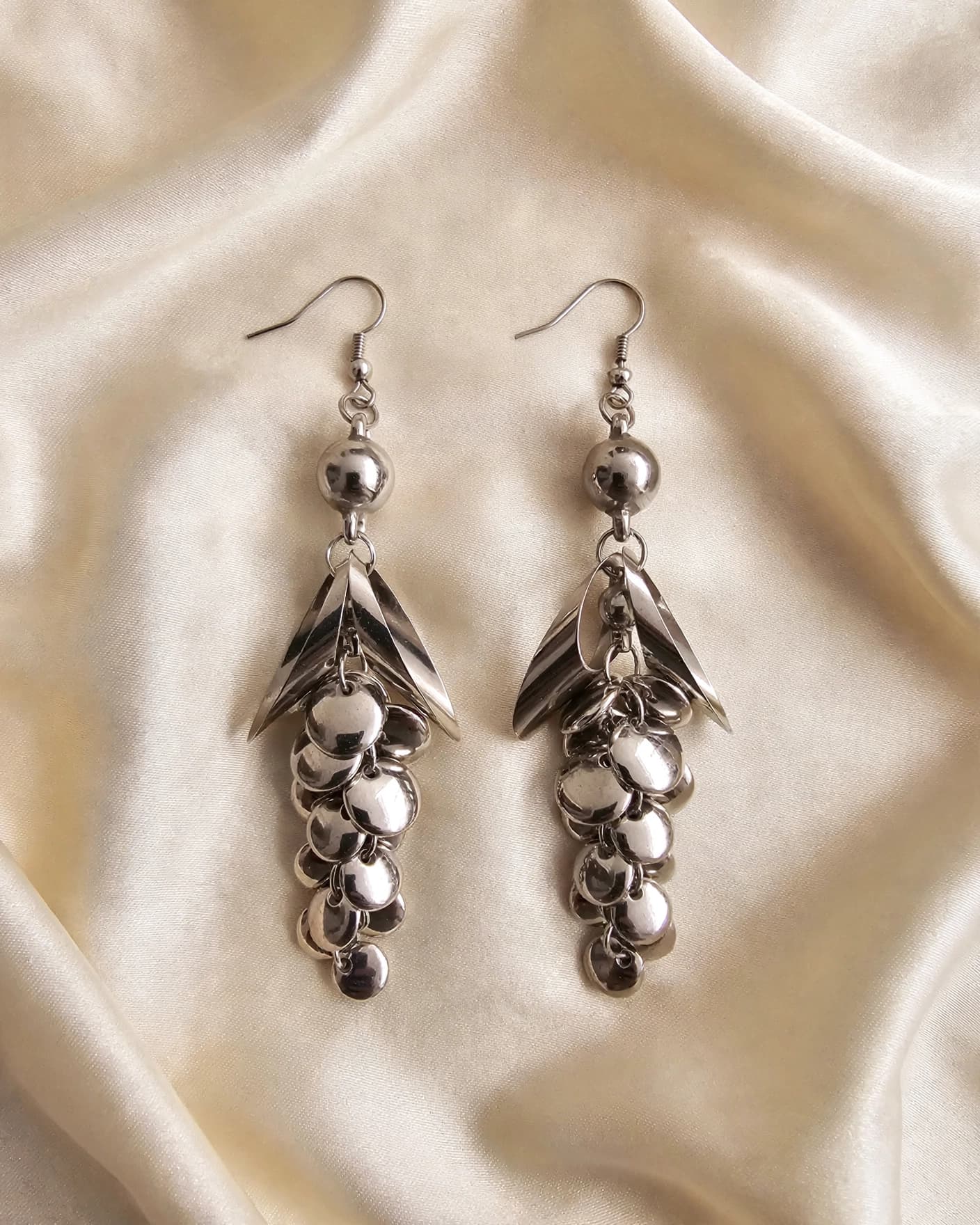 Vann Silver Leaf Cluster Earrings