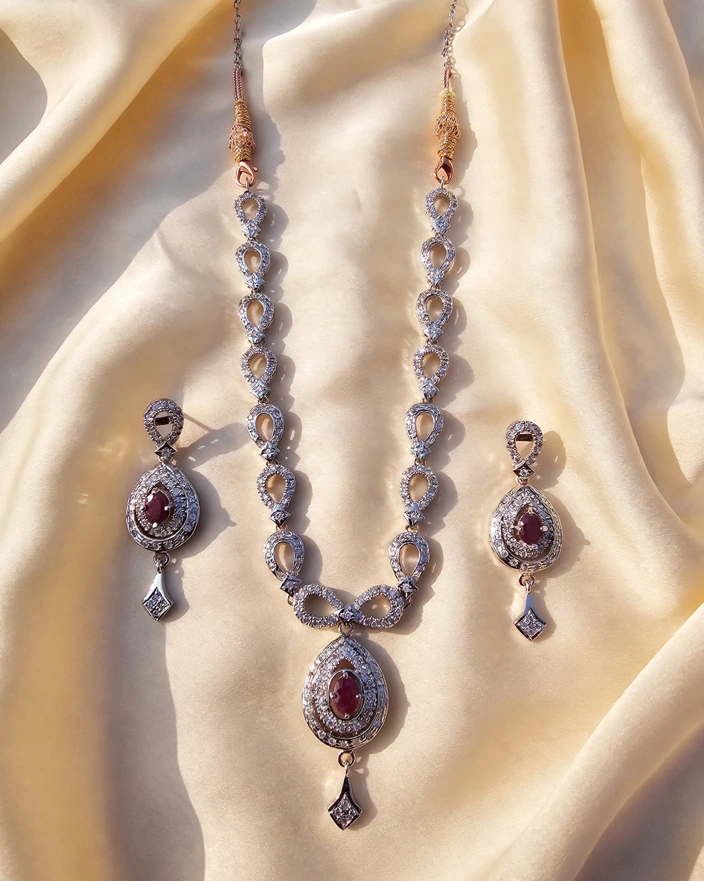 Ishani Ruby Teardrop Necklace Set