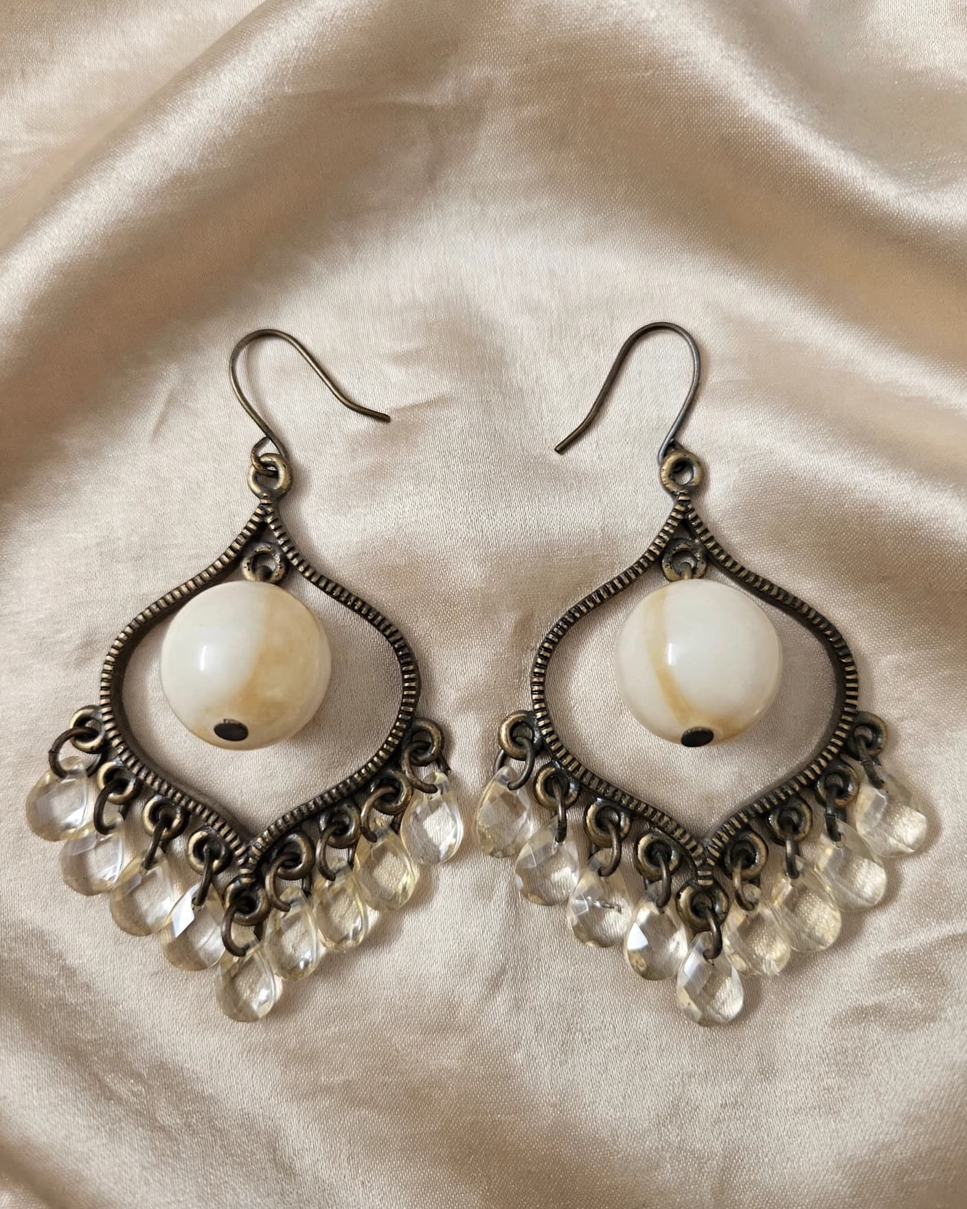 Noor Antique Pearl Chandbali