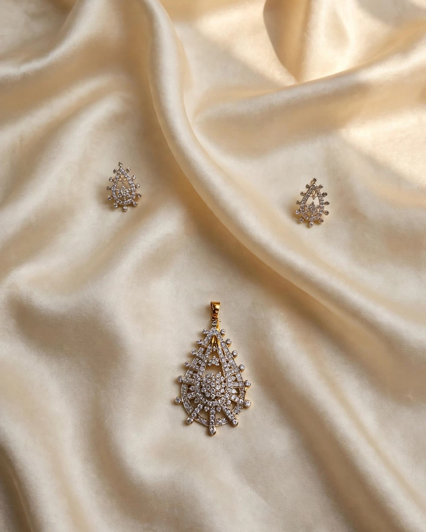 Tara Teardrop CZ Pendant Set