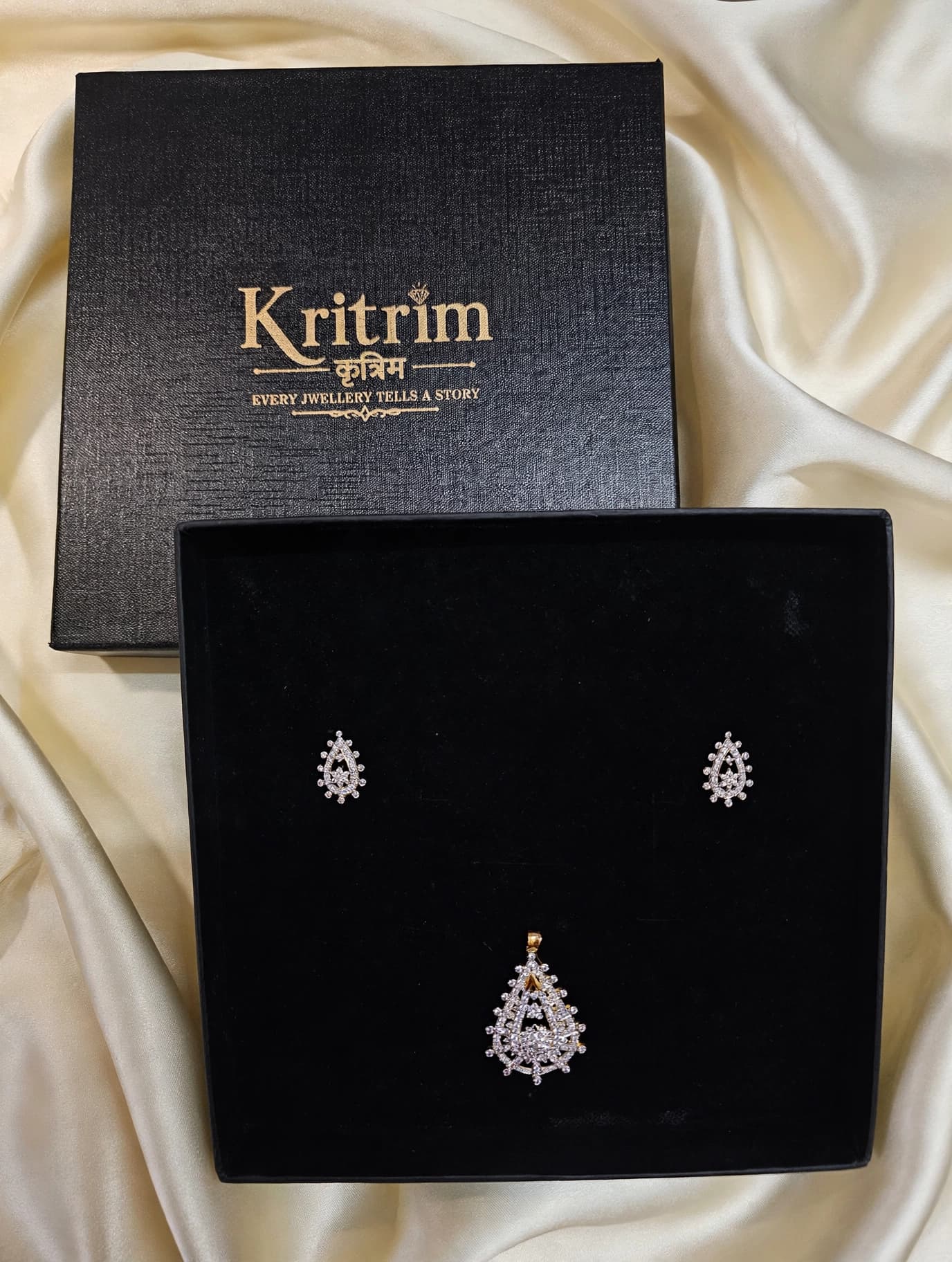 Tara Teardrop CZ Pendant Set