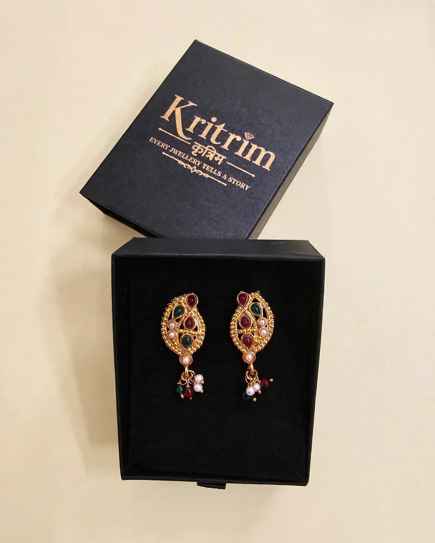 Bel Gold Leaf Studs