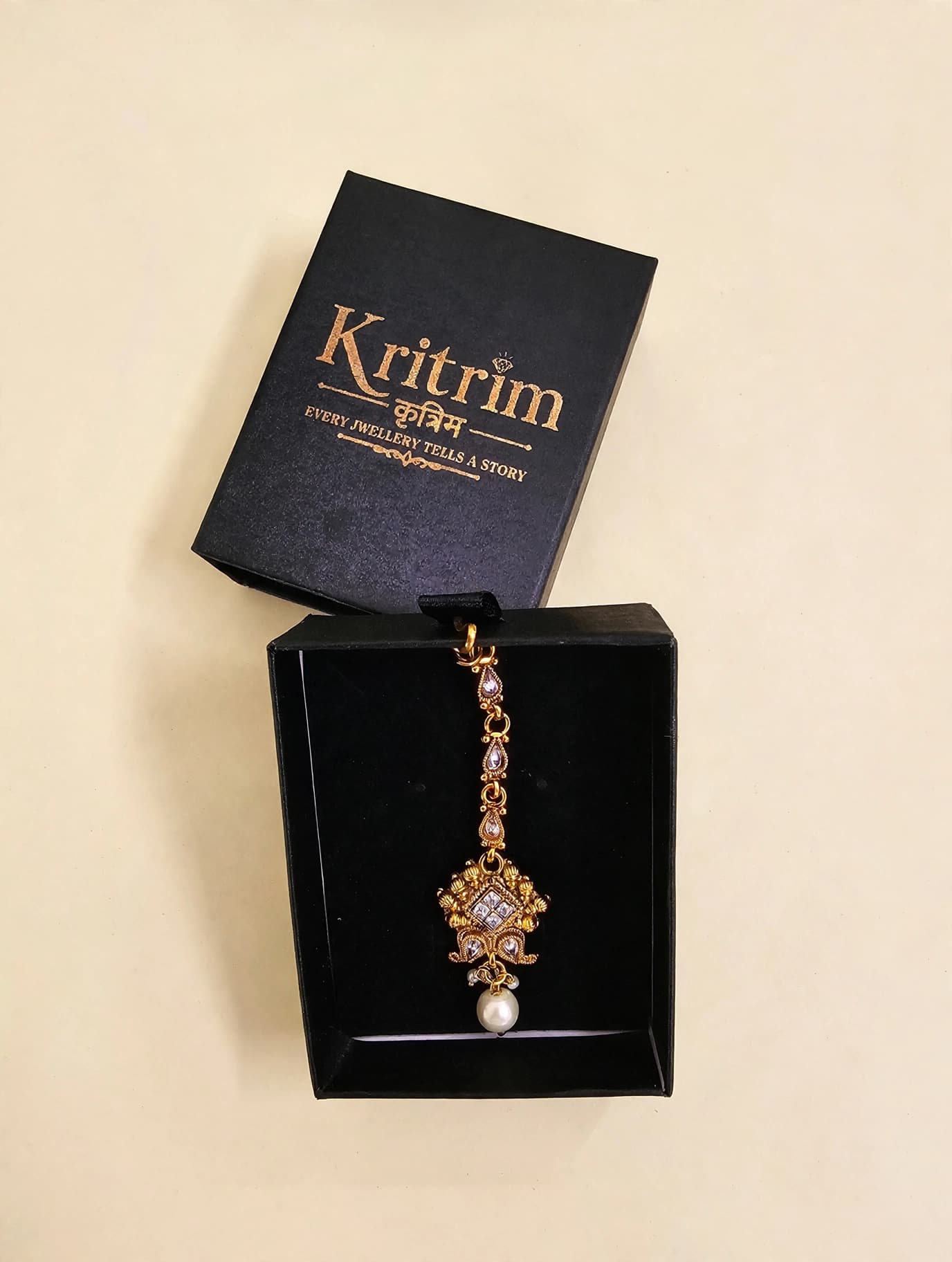 Rajkumari Antique Kundan Maang Tikka