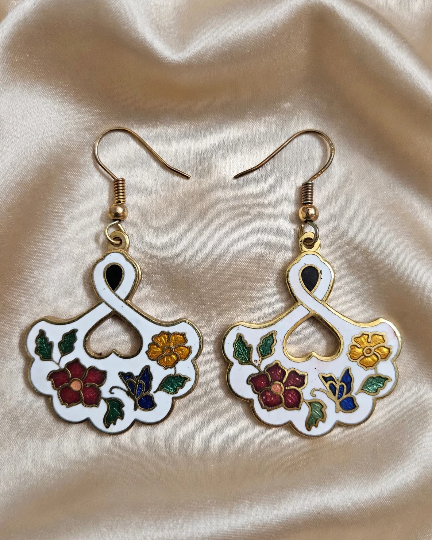 Mogra White Enamel Floral Earrings