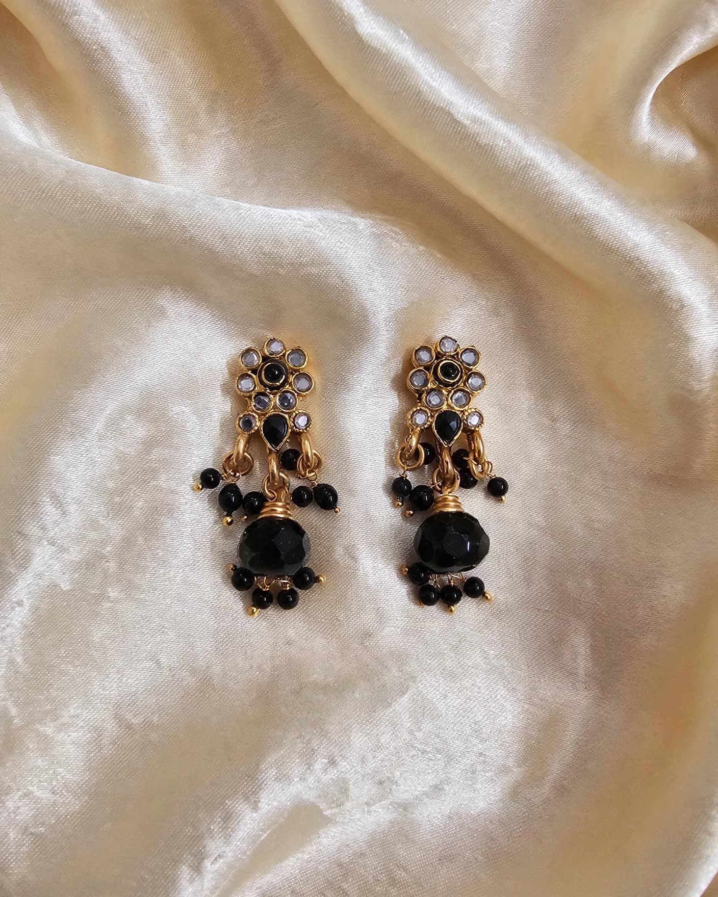 Kajal Black Crystal Drops