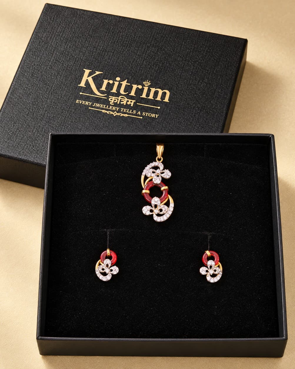 Sana Floral Pendant Set